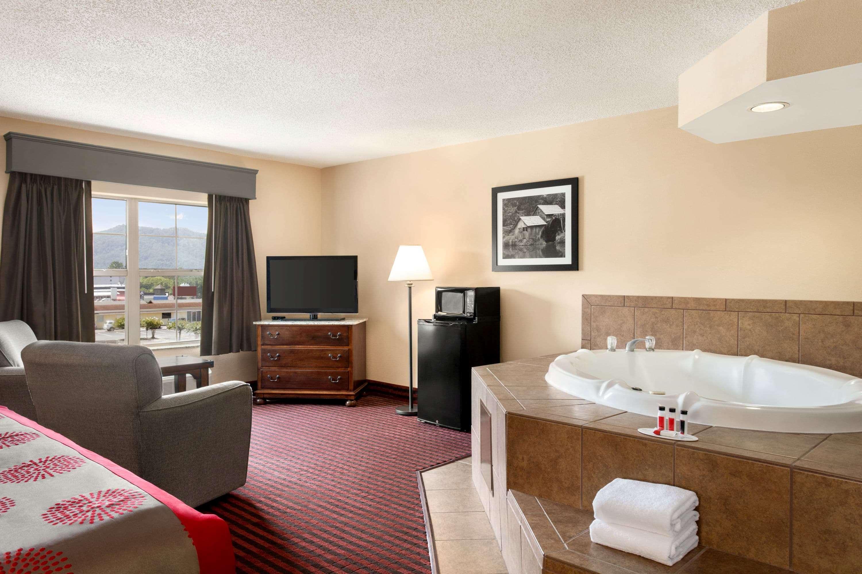 Ramada By Wyndham Pigeon Forge North Hotel Ngoại thất bức ảnh