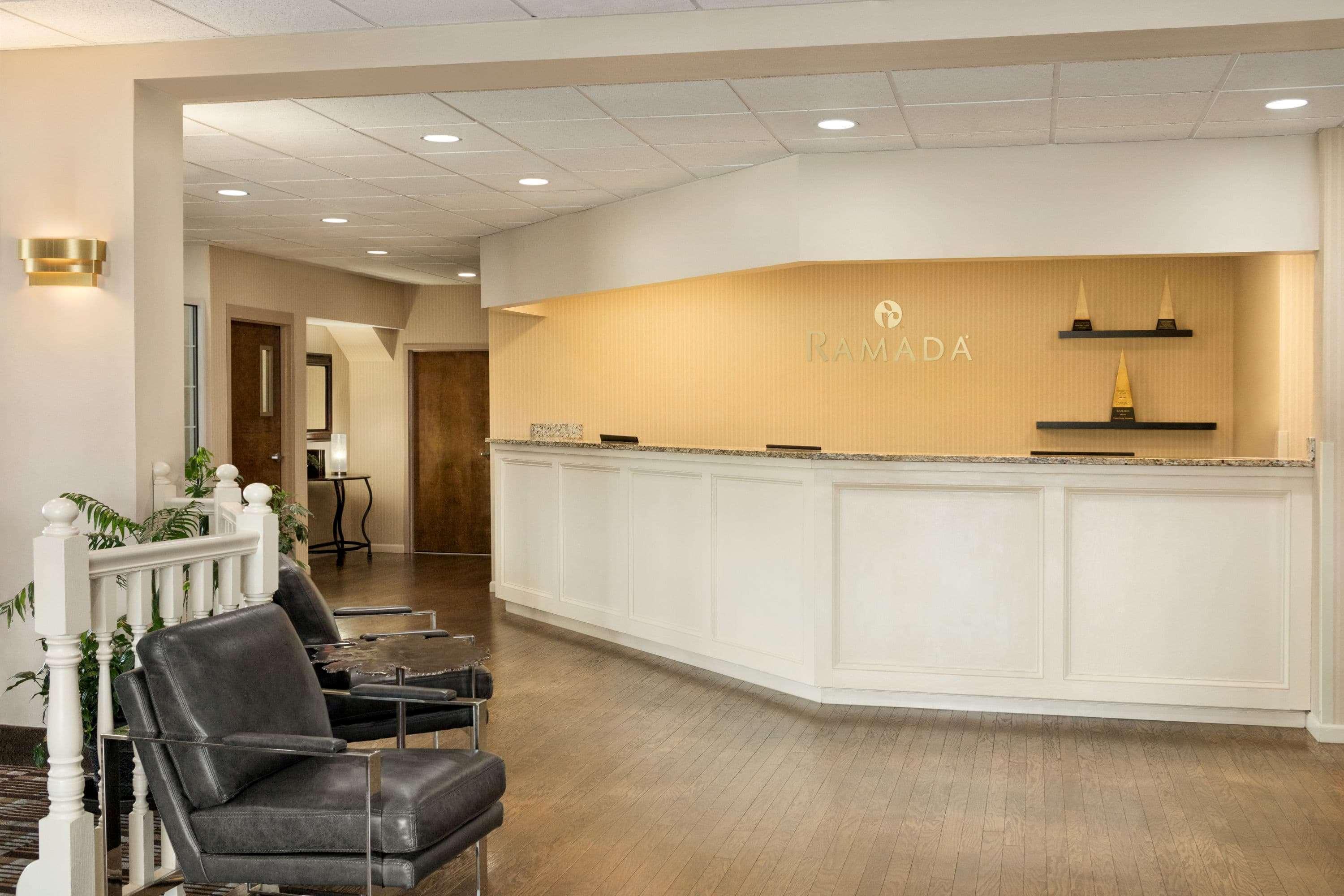 Ramada By Wyndham Pigeon Forge North Hotel Ngoại thất bức ảnh