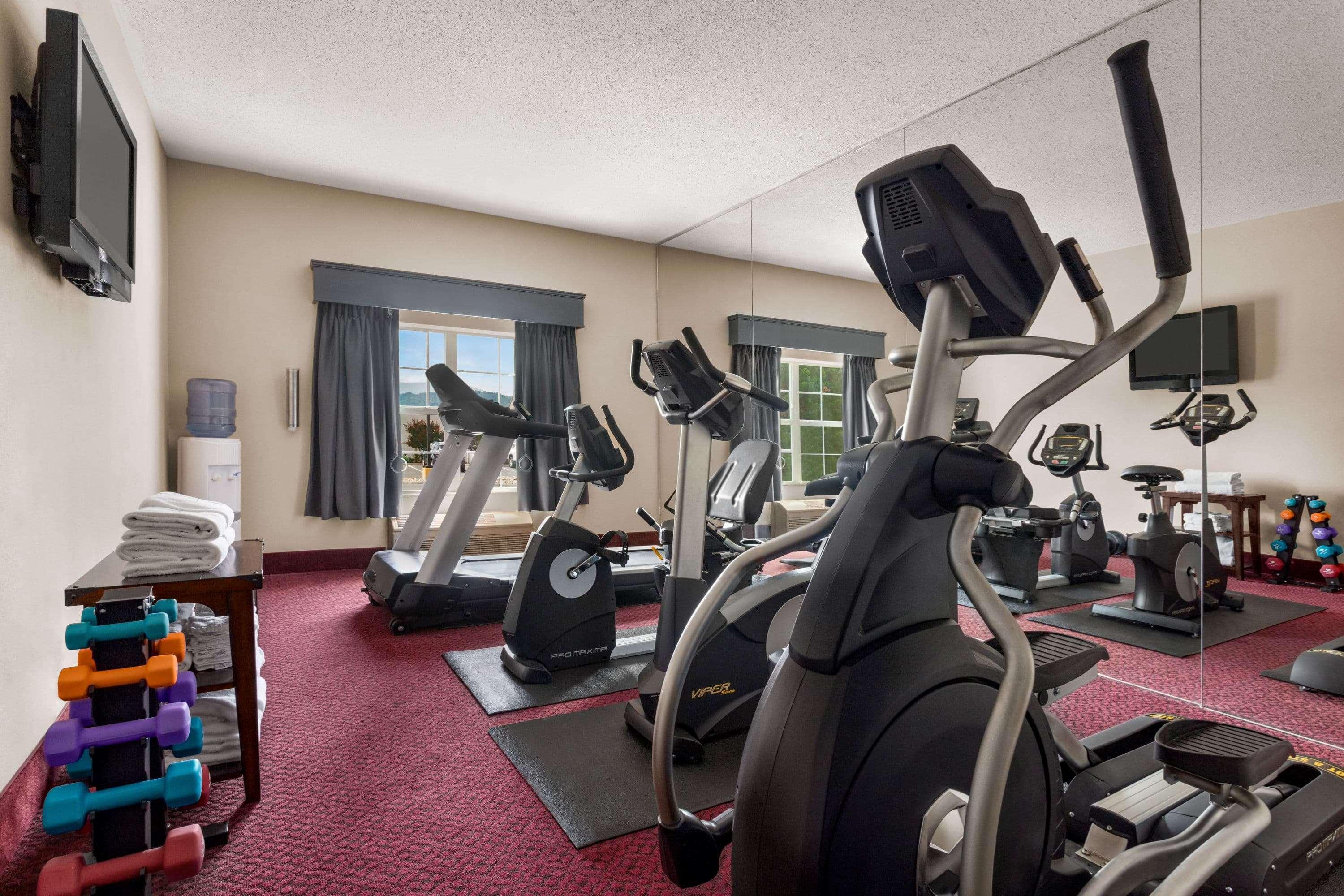Ramada By Wyndham Pigeon Forge North Hotel Ngoại thất bức ảnh