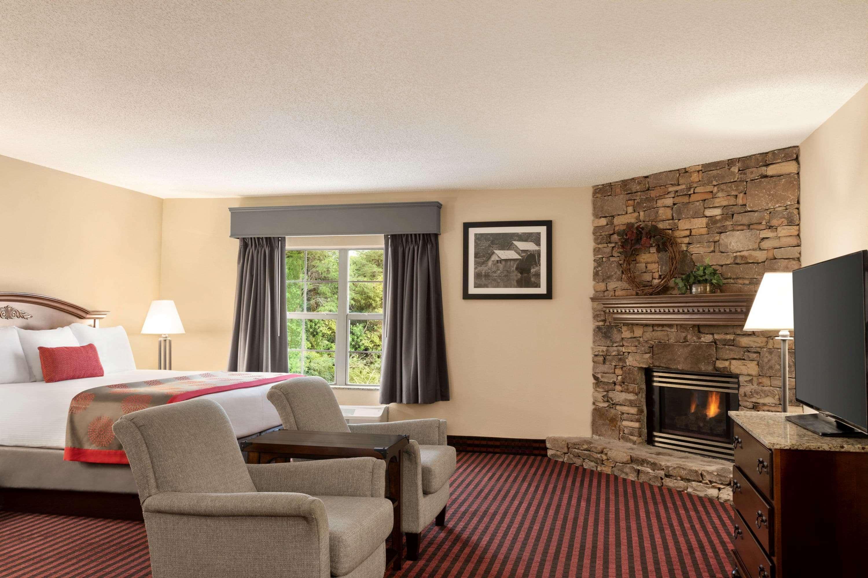Ramada By Wyndham Pigeon Forge North Hotel Ngoại thất bức ảnh