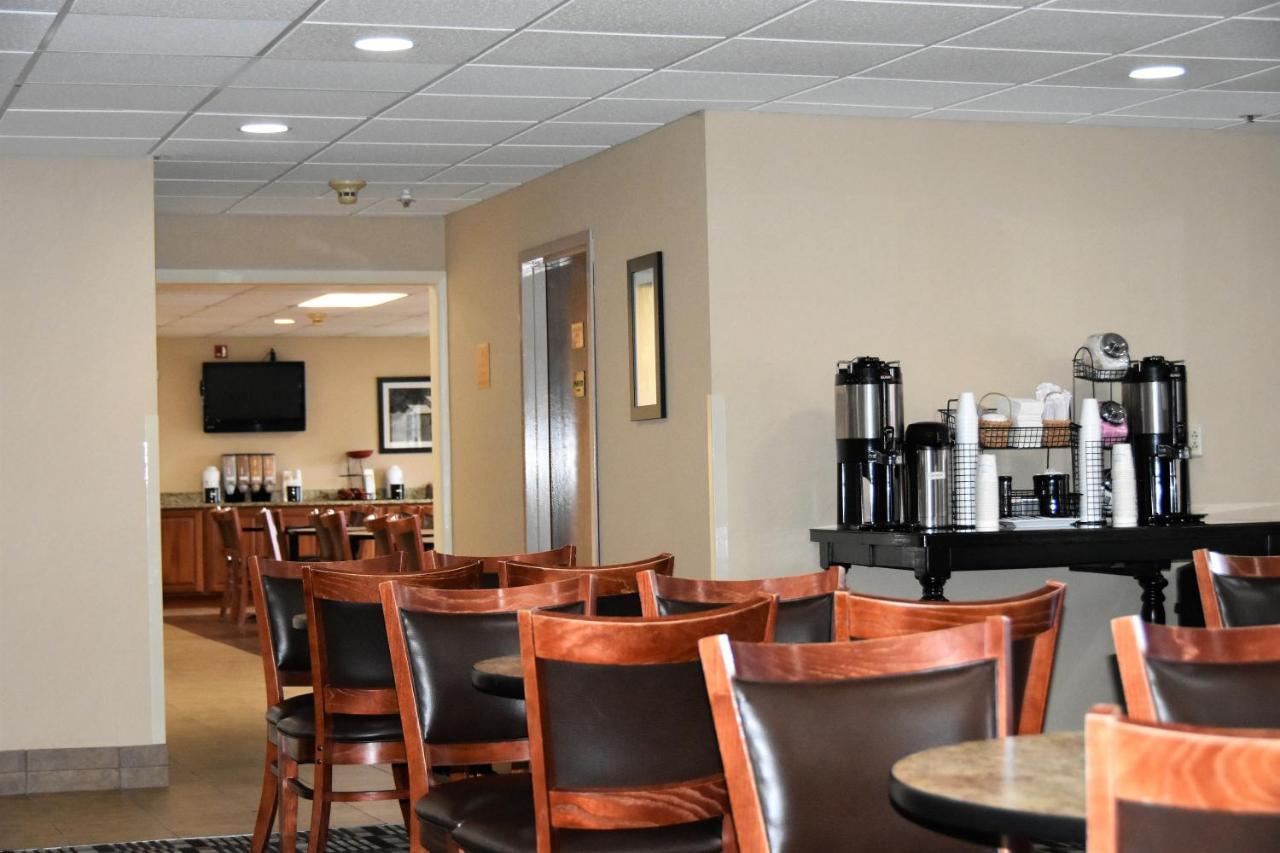 Ramada By Wyndham Pigeon Forge North Hotel Ngoại thất bức ảnh