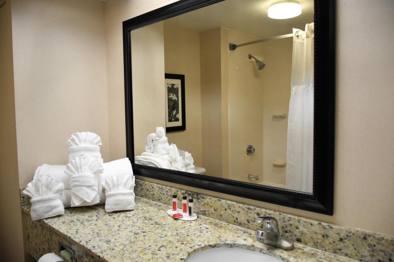 Ramada By Wyndham Pigeon Forge North Hotel Ngoại thất bức ảnh